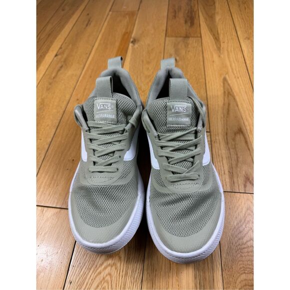 Vans Shoes - Vans Womens Tan Tennis Shoes Size 8